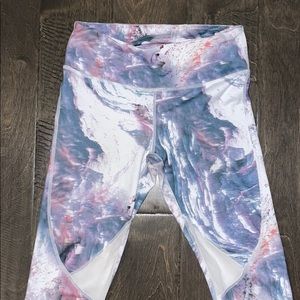 Women’s Small Fabletics leggings